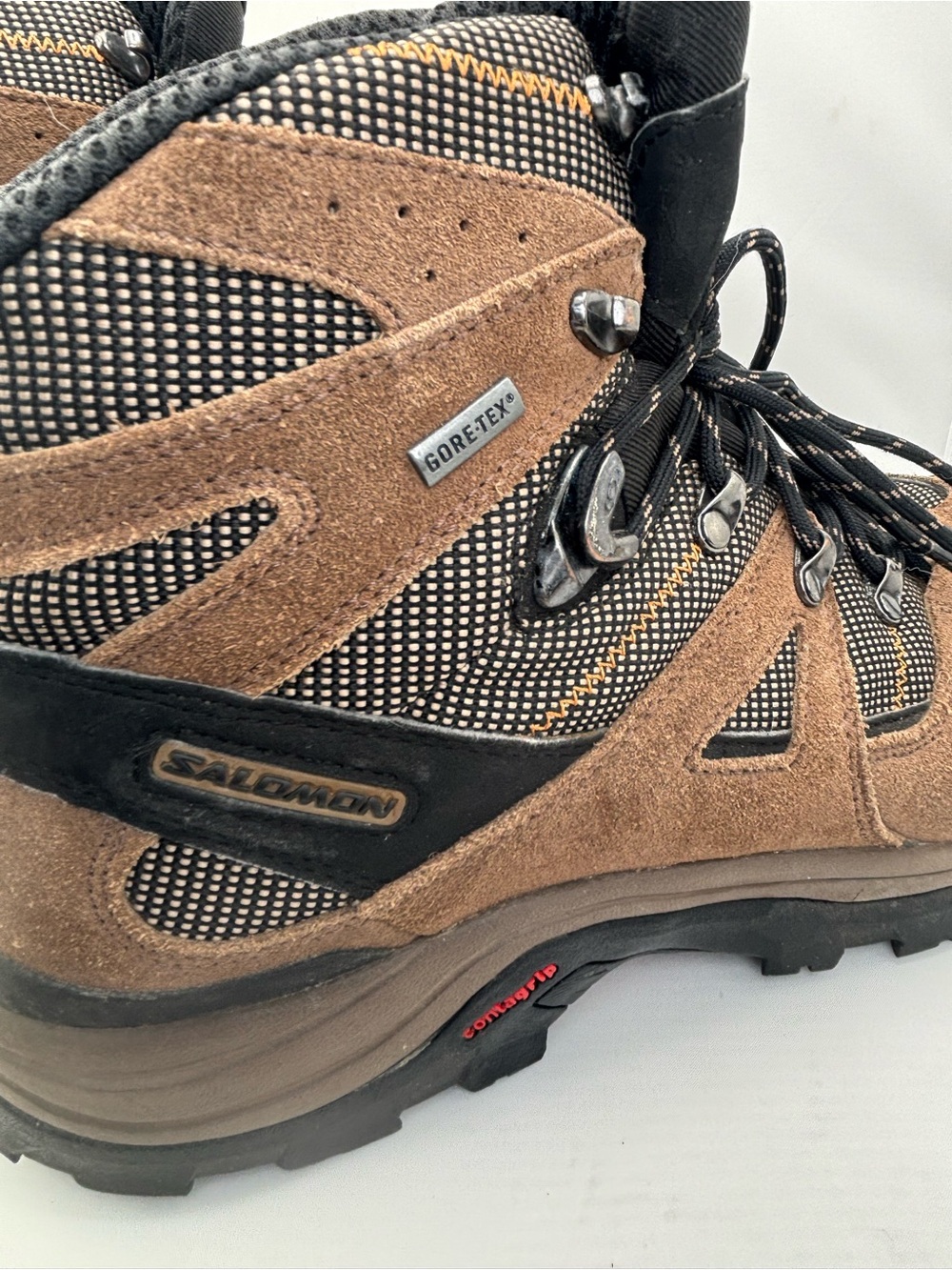 Salomon Brown and Black Men's Hiking Boots size 11.5 - Picture 3 of 16